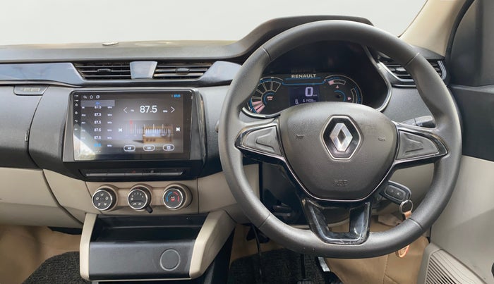 2020 Renault TRIBER RXT, Petrol, Manual, 61,393 km, Steering Wheel Close Up