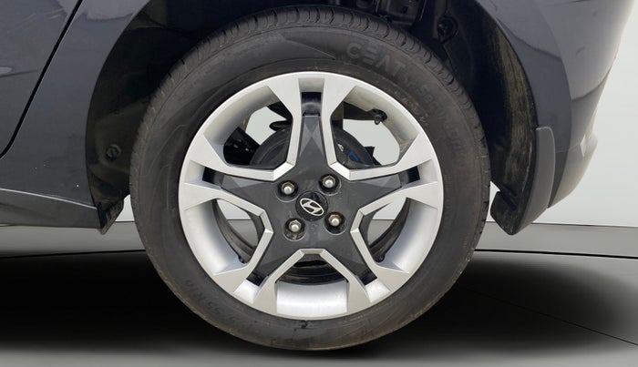 2024 Hyundai NEW I20 Sportz (O) 1.2 IVT, Petrol, Automatic, 9,472 km, Left Rear Wheel