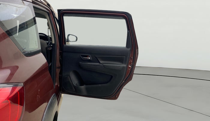 2021 Maruti XL6 ZETA MT, Petrol, Manual, 31,831 km, RHS Rear Door