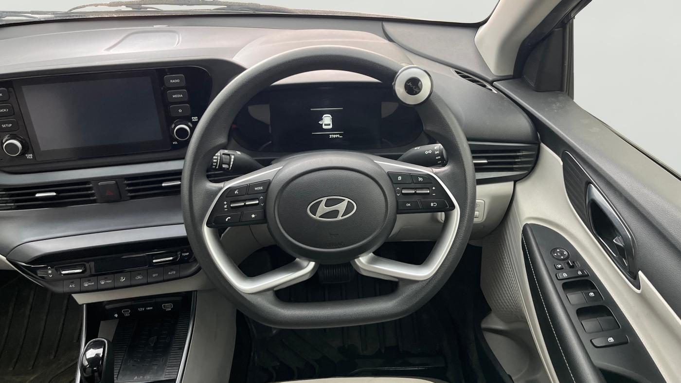 2024 Hyundai NEW I20 Sportz (O) 1.2 IVT, Petrol, Automatic, 37,895 km, Steering Wheel Close Up