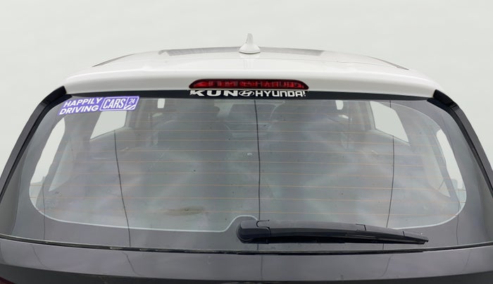 2024 Hyundai NEW I20 ASTA 1.2 MT, Petrol, Manual, 30,000 km, Rear Windshield