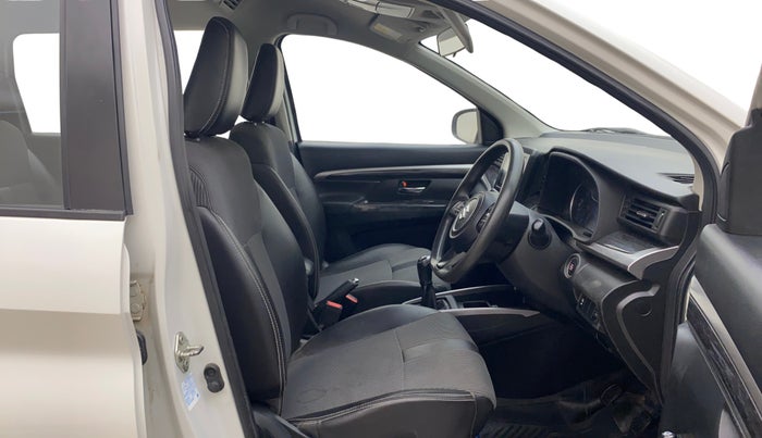 2021 Maruti XL6 ZETA MT, Petrol, Manual, 1,02,876 km, Right Side Front Door Cabin
