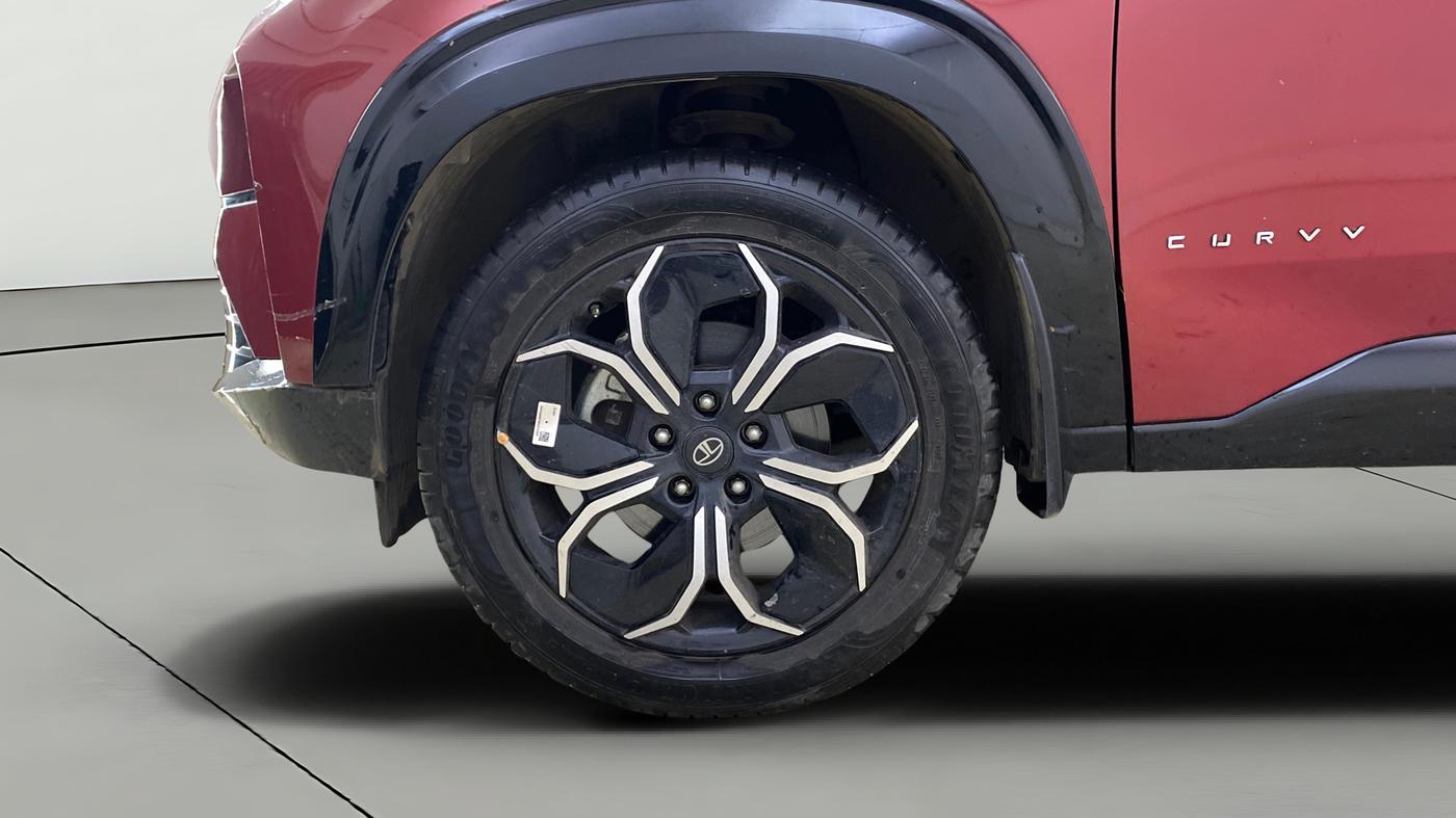 2025 Tata Curvv Accomplished S 1.2 Petrol 7DCA, Petrol, Automatic, 4,303 km, Left Front Wheel