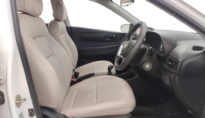 2022 Hyundai NEW I20 SPORTZ 1.2 MT, Petrol, Manual, 46,902 km, Right Side Front Door Cabin
