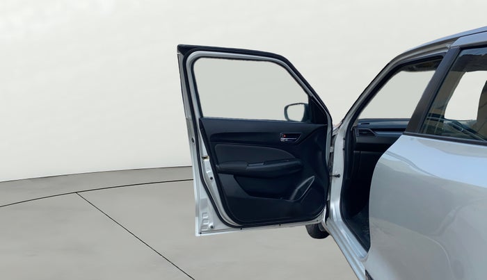 2023 Maruti Swift VXI, Petrol, Manual, 29,627 km, LHS Front Door