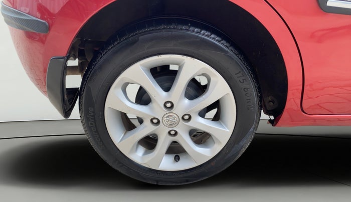 2018 Nissan Micra XV CVT, Petrol, Automatic, 34,969 km, Right Rear Wheel