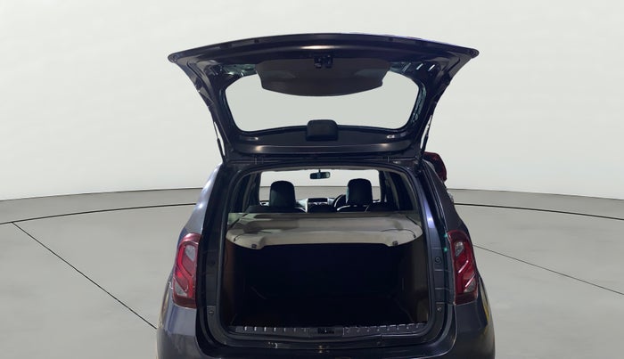 2017 Renault Duster RXE PETROL, Petrol, Manual, 27,433 km, Boot Open Zoomed View