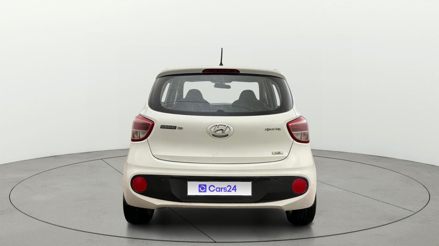 2017 Hyundai Grand i10 SPORTZ 1.2 KAPPA VTVT, Petrol, Manual, 68,773 km, Back/Rear
