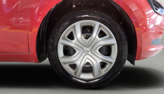 2023 Tata ALTROZ XM PLUS PETROL, Petrol, Manual, 4,418 km, Right Front Wheel