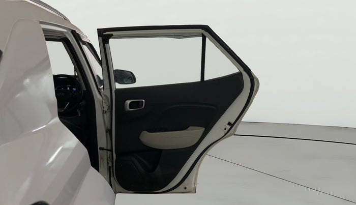 2022 Hyundai VENUE S 1.2, Petrol, Manual, 39,560 km, RHS Rear Door