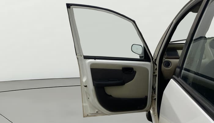 2015 Tata Nano TWIST XT, Petrol, Manual, 7,858 km, LHS Front Door