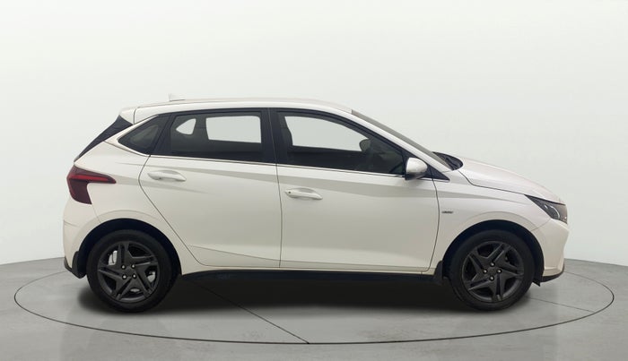 2023 Hyundai NEW I20 Sportz 1.2 IVT, Petrol, Automatic, 36,284 km, Right Side View