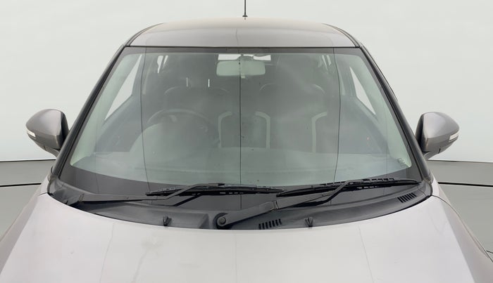 2014 Maruti Swift VXI, Petrol, Manual, 22,796 km, Front Windshield