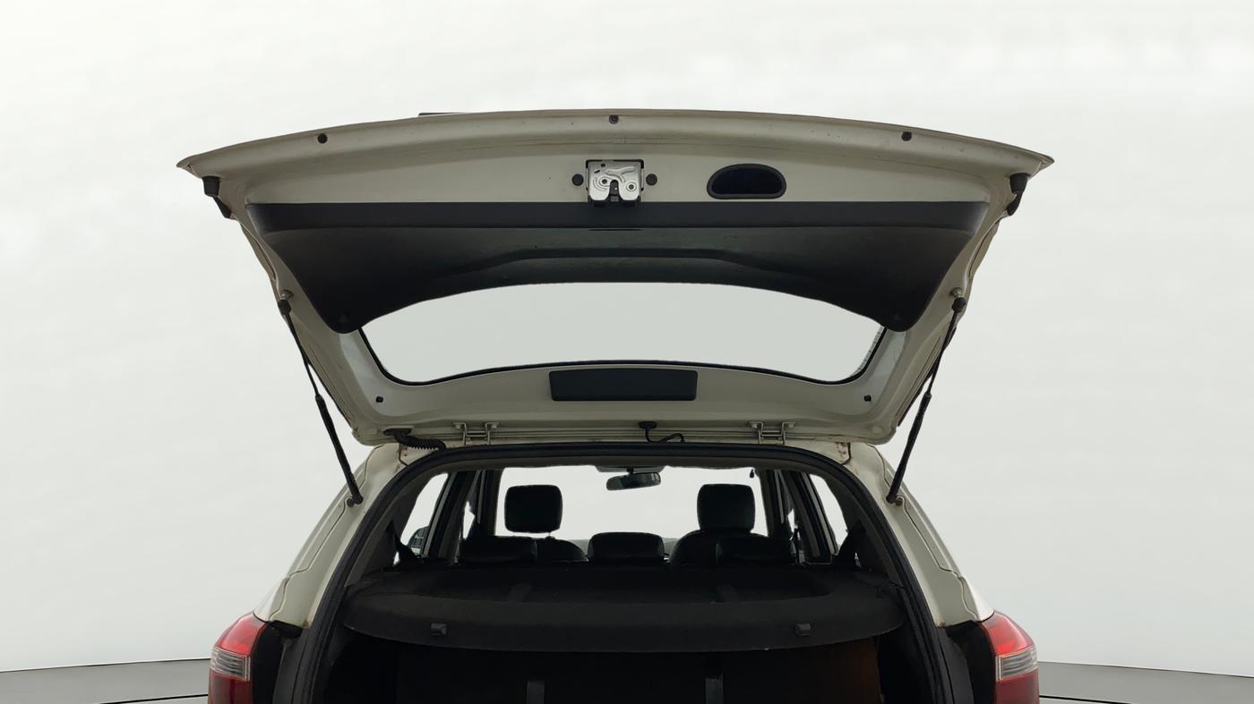 2016 Hyundai Creta SX PLUS AT 1.6 PETROL, CNG, Automatic, 71,599 km, Boot Door Open