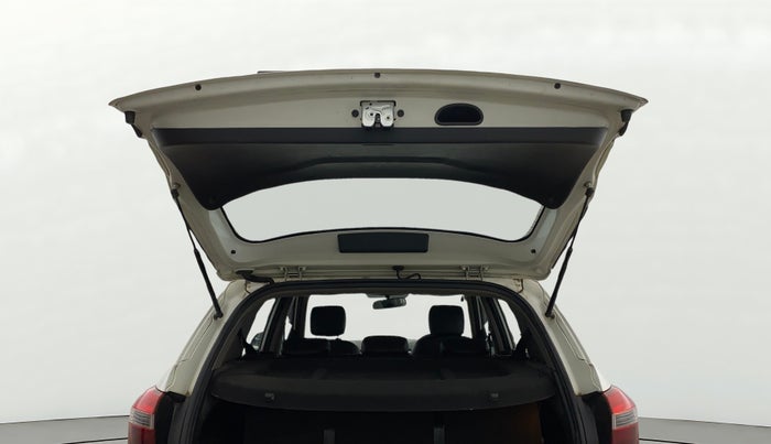 2016 Hyundai Creta SX PLUS AT 1.6 PETROL, CNG, Automatic, 71,230 km, Boot Door Open