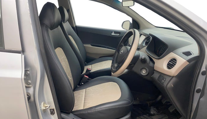 2019 Hyundai Grand i10 SPORTZ 1.2 KAPPA VTVT, Petrol, Manual, 76,275 km, Right Side Front Door Cabin