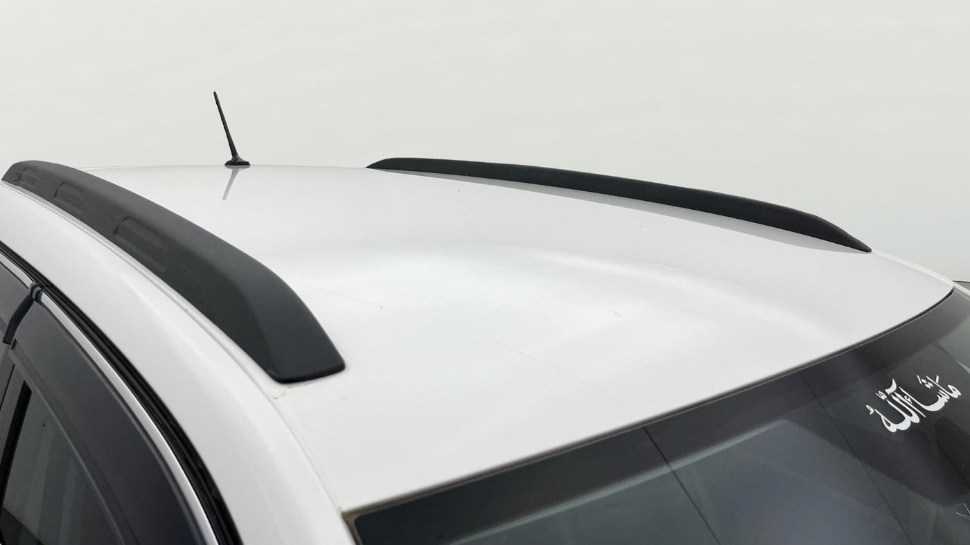 2025 Skoda Kylaq Signature, Petrol, Manual, 15,643 km, Roof