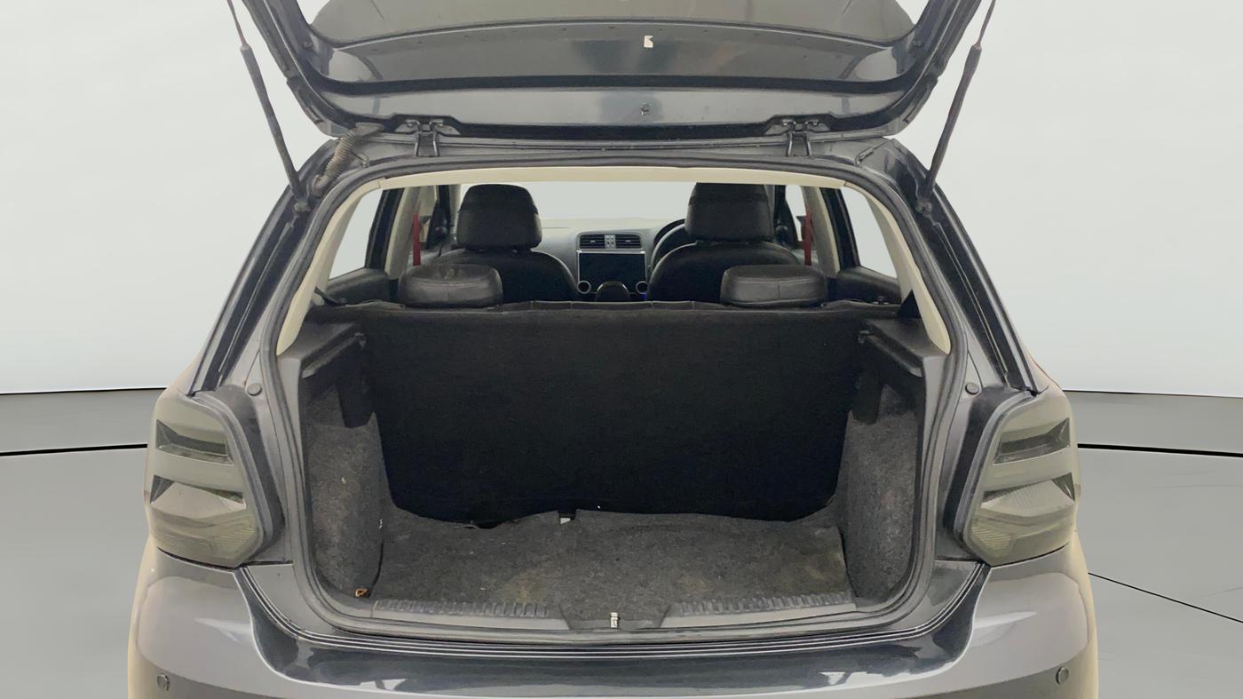 2021 Volkswagen Polo TRENDLINE 1.0L, Petrol, Manual, 90,265 km, Boot Open Zoomed View