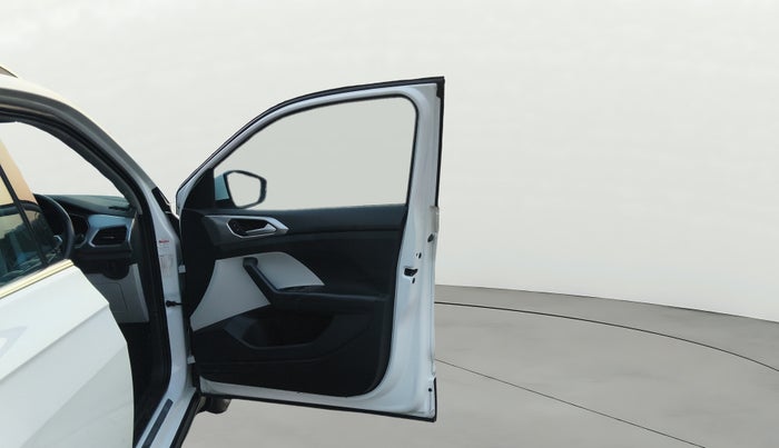 2021 Volkswagen TAIGUN GT PLUS 1.5 TSI DSG, Petrol, Automatic, 69,530 km, RHS Front Door