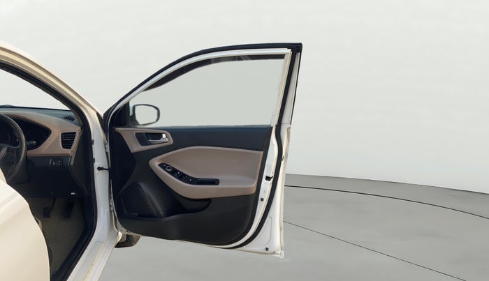 2015 Hyundai Elite i20 ASTA 1.4 CRDI, Diesel, Manual, 80,150 km, RHS Front Door