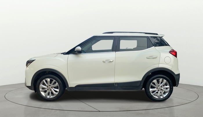 2019 Mahindra XUV300 W8 1.5 DIESEL, Diesel, Manual, 1,33,882 km, Left Side