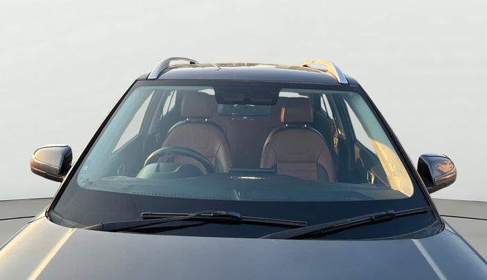 2022 Hyundai VENUE S(O) 1.2, Petrol, Manual, 1,31,745 km, Front Windshield