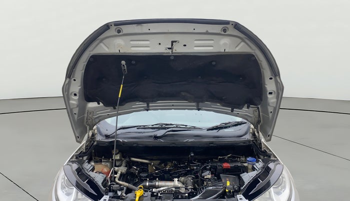 2018 Ford Ecosport TITANIUM 1.5L DIESEL, Diesel, Manual, 1,37,816 km, Open Bonet