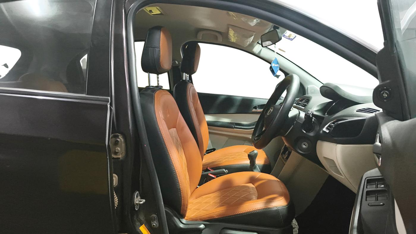 2023 Tata Tiago XZ PLUS CNG, CNG, Manual, 37,636 km, Right Side Front Door Cabin