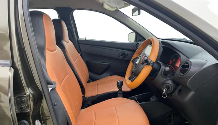 2022 Renault Kwid RXL 0.8 (O), Petrol, Manual, 47,598 km, Right Side Front Door Cabin