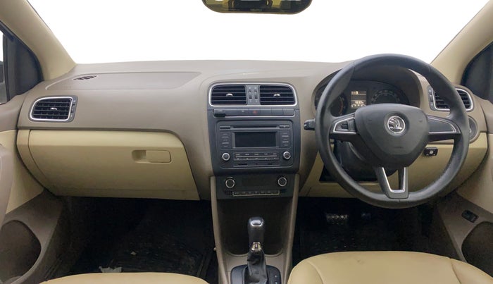 2014 Skoda Rapid ELEGANCE 1.6 MPI AT, CNG, Automatic, 43,105 km, Dashboard