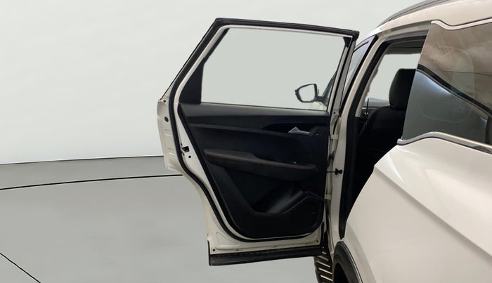 2020 MG HECTOR SUPER 1.5 PETROL, Petrol, Manual, 39,412 km, LHS Rear Door