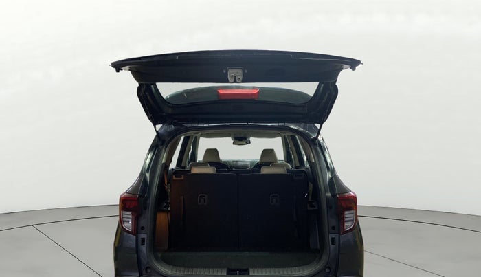 2022 KIA CARENS LUXURY PLUS 1.4 PETROL DCT 7 STR, Petrol, Automatic, 35,201 km, Boot Door Open