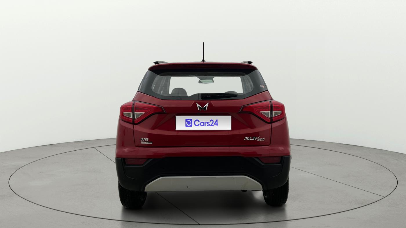2023 Mahindra XUV300 W8 (O) 1.2 PETROL AMT, Petrol, Automatic, 9,410 km, Back/Rear