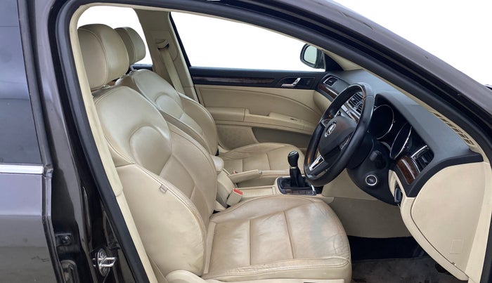 2015 Skoda Superb ELEGANCE 1.8 TSI MT, Petrol, Manual, 56,256 km, Right Side Front Door Cabin