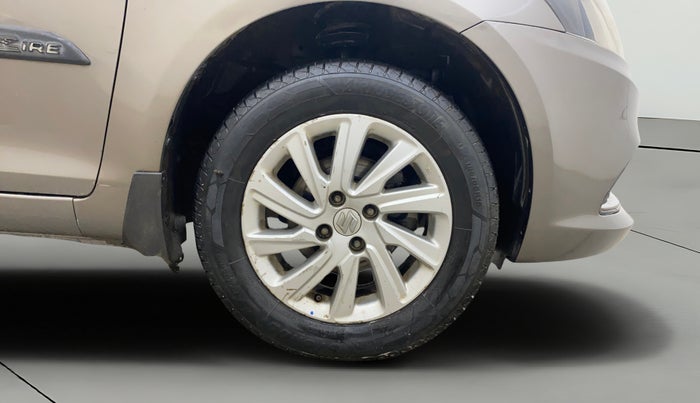 2015 Maruti Swift Dzire ZXI, Petrol, Manual, 1,37,216 km, Right Front Wheel