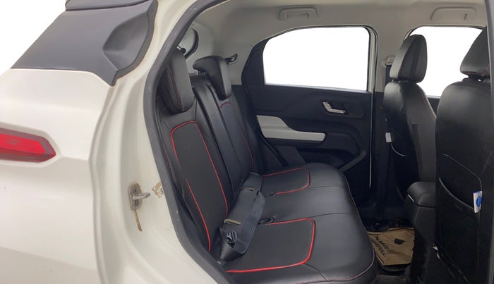 2022 Tata PUNCH CREATIVE  MT, Petrol, Manual, 13,236 km, Right Side Rear Door Cabin