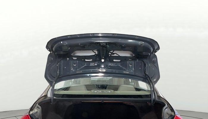 2015 Maruti Ciaz VXI, Petrol, Manual, 38,962 km, Boot Door Open