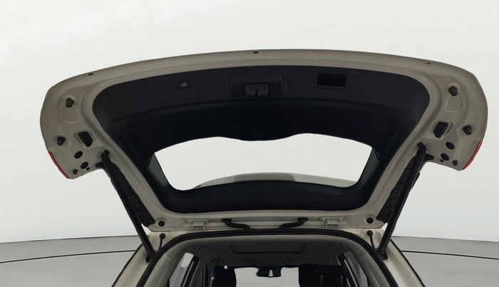 2020 MG HECTOR SHARP 1.5 DCT PETROL, Petrol, Automatic, 56,405 km, Boot Door Open