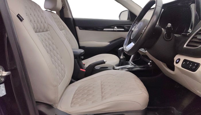 2023 KIA SELTOS HTX 1.5 DIESEL IMT, Diesel, Manual, 59,919 km, Right Side Front Door Cabin