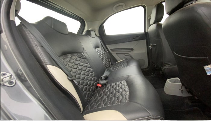 2023 Tata Tiago XT (O) PETROL, Petrol, Manual, 26,187 km, Right Side Rear Door Cabin