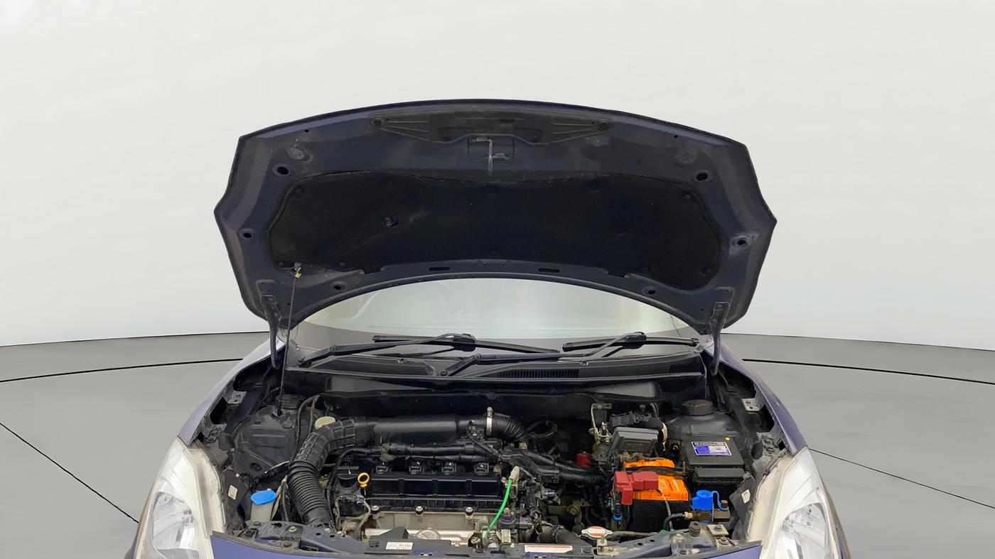 2020 Maruti Dzire LXI, CNG, Manual, 32,076 km, Open Bonet