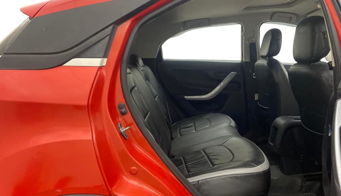 2021 Tata NEXON XMA SUNROOF DIESEL, Diesel, Automatic, 1,09,366 km, Right Side Rear Door Cabin
