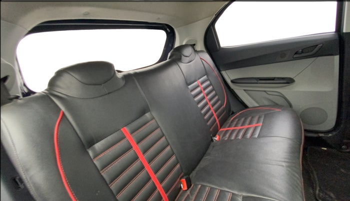 2022 Tata Tiago XT PETROL, Petrol, Manual, 77,087 km, Right Side Rear Door Cabin