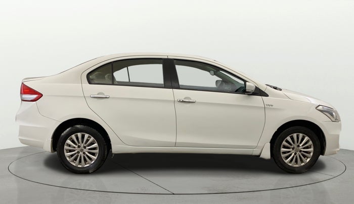 2016 Maruti Ciaz ZXI+ AT, Petrol, Automatic, 1,17,673 km, Right Side View