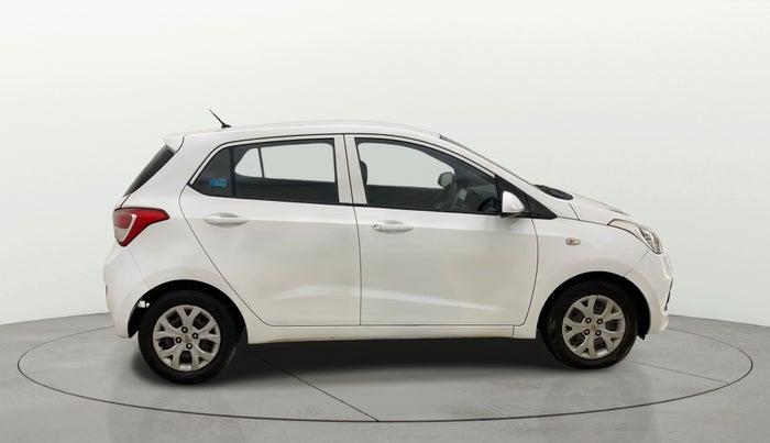 2015 Hyundai Grand i10 MAGNA 1.2 KAPPA VTVT, Petrol, Manual, 65,739 km, Right Side View