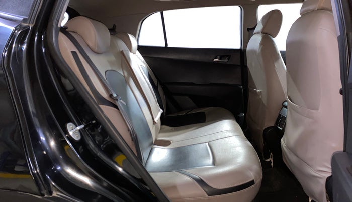 2015 Hyundai Creta S 1.6 PETROL, Petrol, Manual, 41,741 km, Right Side Rear Door Cabin