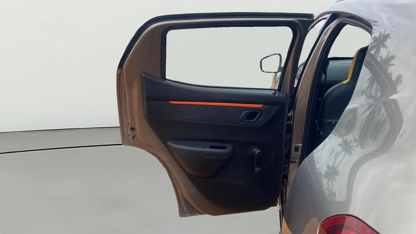 2018 Renault Kwid CLIMBER 1.0 AMT, Petrol, Automatic, 43,984 km, LHS Rear Door