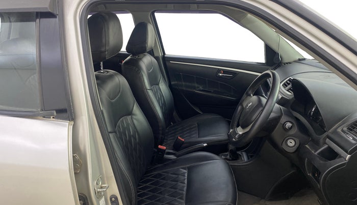 2014 Maruti Swift VXI, Petrol, Manual, 48,783 km, Right Side Front Door Cabin