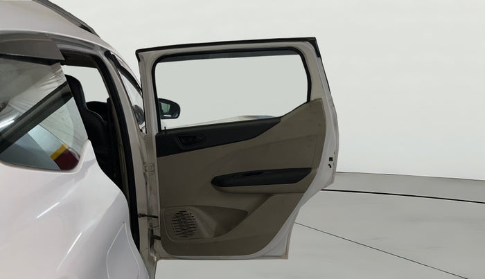 2022 Renault TRIBER RXT, Petrol, Manual, 1,01,614 km, RHS Rear Door