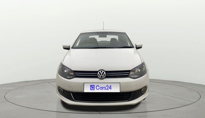 2013 Volkswagen Vento HIGHLINE 1.6 MPI, Petrol, Manual, 1,14,206 km, Front